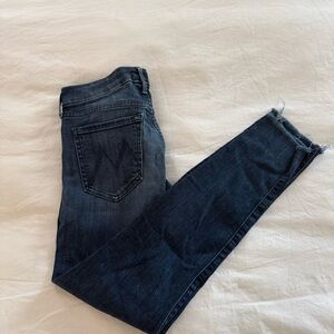 MOTHER The Looker Ankle Fray Jeans